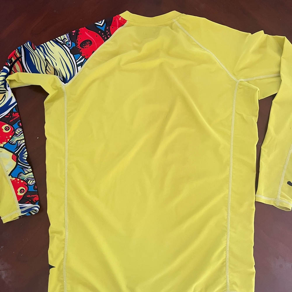 Yellow Graphic Rash Guard A212 - Picture 6 of 6